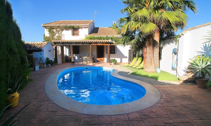 Padul Cottage | Beautiful house with private pool and fireplace