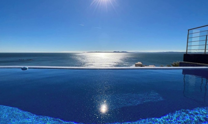 Almadraba-Canyelles House | Beautiful house with swimming pool and sea view AV-46