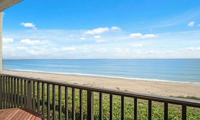 Hutchinson Island South Condo | BEAUTIFUL ISLAND LIVING- SPEND QUALITY TIME IN A BEACH CONDO!