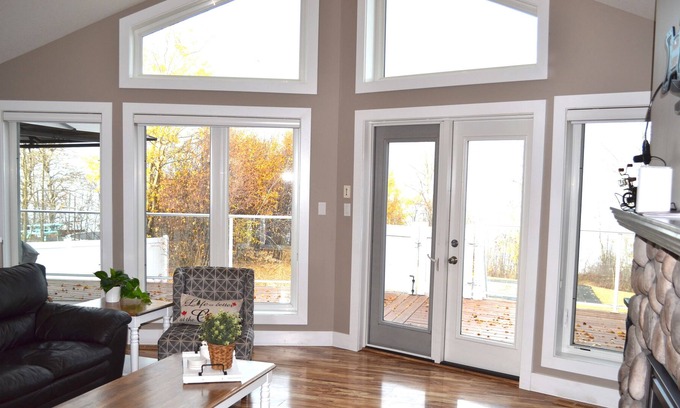 Rochon Sands Cottage | Beautiful Lakefront Home on Buffalo Lake in Central Alberta