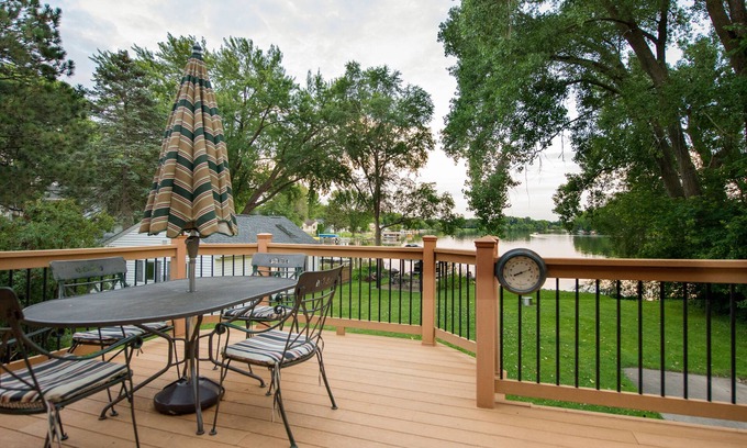 Hustisford House | Beautiful lakefront, Newly Remodeled Lower Level!