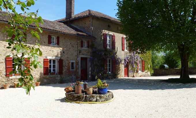 Cussac Other | Beautiful large farmhouse with private pool set in 75 acres