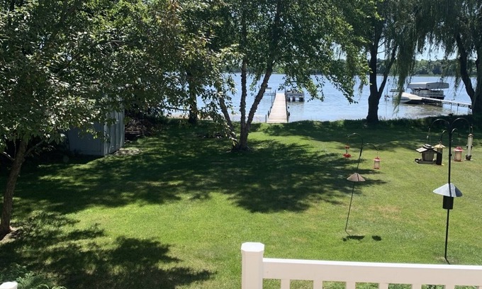 Wyoming House | Beautiful Linwood Lake Home 45 minutes from Minneapolis