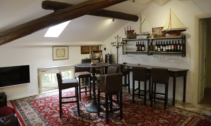 Canova Villa | Beautiful Loft in Historic Villa Near Milan, Lake Como and Monza