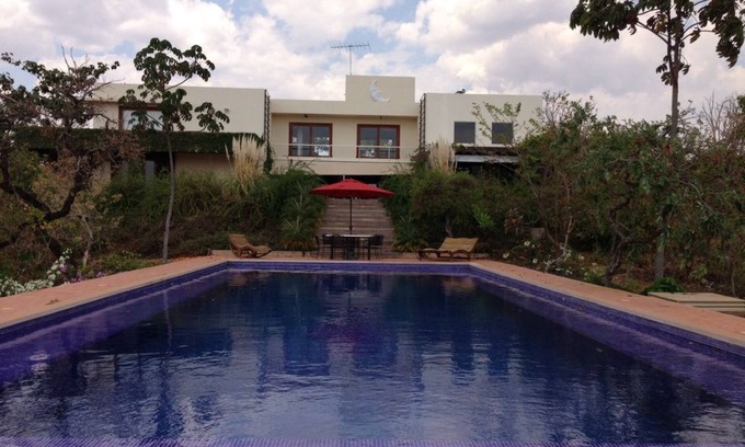 Paranoa House | BEAUTIFUL MANSION IN SOUTH LAKE -ALTIPLANO LESTE FOR UP TO 12 PEOPLE