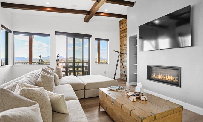 Steamboat Springs House | Beautiful Modern Home with Incredible Views - Extended Stays Only - Hot Tub - Dogs Considered