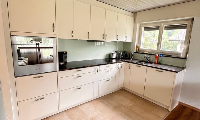 Riedtwil Apartment | Beautiful mountain apartment next to Interlaken