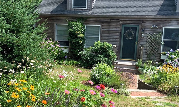 West of Town House | Beautiful Nantucket summer escape, 3 bed house, quiet office, central location