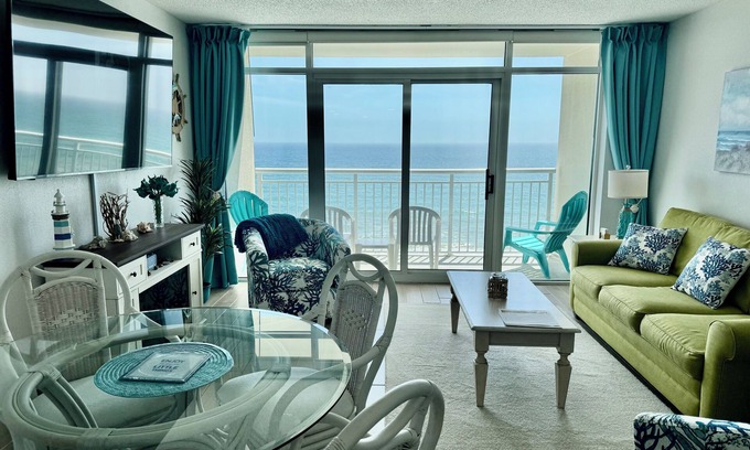 Atlantic Beach Condo | Beautiful OCEANFRONT 1-BR condo-N. Myrtle Beach. Indoor/outdoor pools-lazyrivers