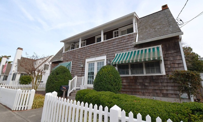 The Pines House | Beautiful Ocean Block Pet Friendly Home!