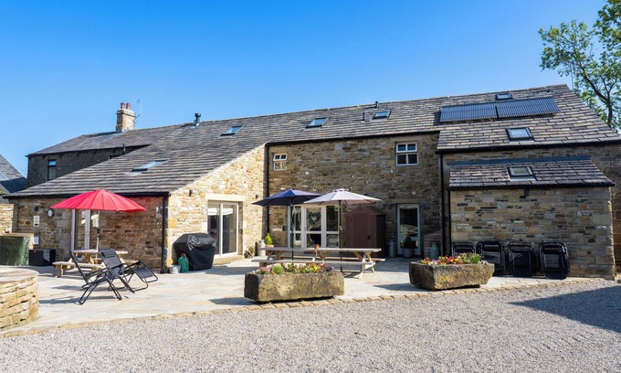 Kelbrook House | Beautiful old barn converted into holiday accommodation with a woodfired hot tub