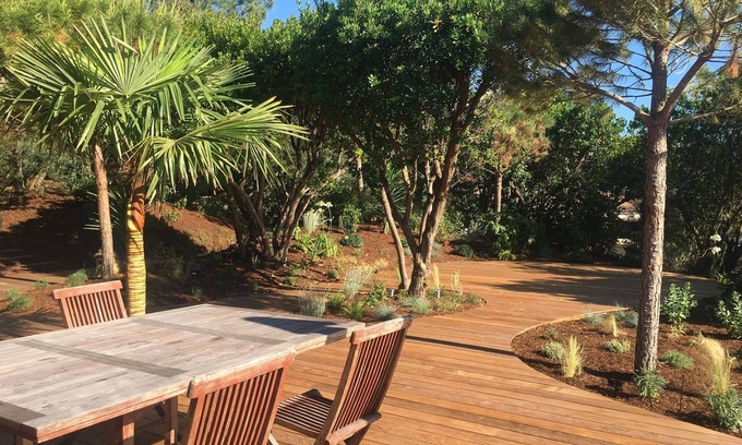 Cap-Ferret Villa | Beautiful plush villa with terrace and landscaped garden, quiet, close to the beaches