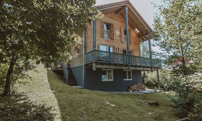 Bad Gastein House | Beautiful private villa for 6 guests with WIFI, TV, terrace and parking