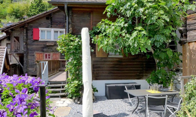 Erschmatt House | Beautiful private villa for 4 guests with WIFI, terrace and panoramic view