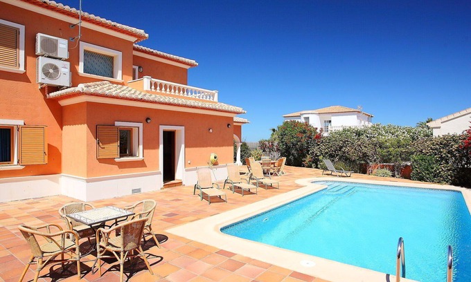 Ondara Villa | Beautiful private villa for 6 people with A/C, private pool, WIFI, TV, terrace and parking