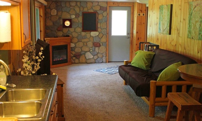 Proctor Apartment | Beautiful, private vacation space. Cabin feel right outside the city!