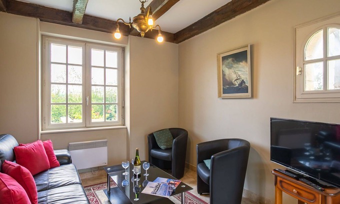 Cleder House | Beautiful private villa for 6 people with WIFI, TV, terrace and pets allowed