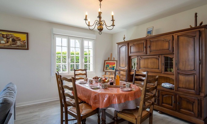 Cleder House | Beautiful private villa for 6 guests with TV