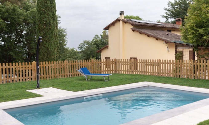 Anghiari House | Beautiful private villa for 7 people with private pool, WIFI, TV, terrace, pets allowed and park.