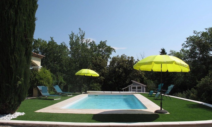 Le Val House | Beautiful private villa for 6 guests with WIFI, private pool, TV, terrace and parking