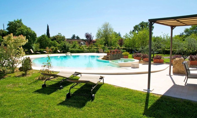 Asciano Villa | Beautiful private villa for 4 people with A/C, pool, WIFI, TV, terrace and parking