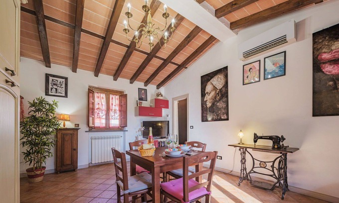 Vicopelago House | Beautiful private villa for 4 people with A/C, WIFI, TV, patio and pets allowed