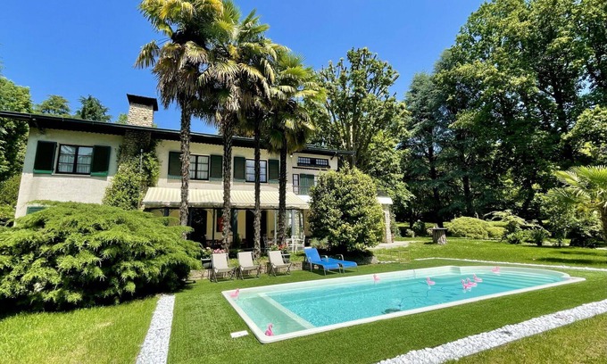 Sirtori Villa | Beautiful private villa with private pool, WIFI, hot tub, TV, patio, pets allowed and parking