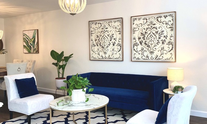 Gulf Breeze House | Beautiful Renovated Townhouse with Sound Views