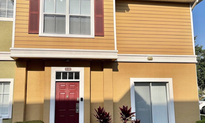 Venetian Bay Villages House | Beautiful Resort Venetian Bay Village Condo near Disney World