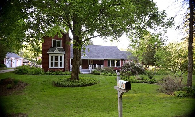 Buchanan House | Beautiful Retreat In The Country