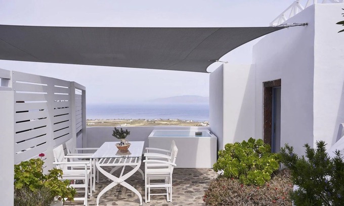 Finikia Villa | Beautiful Santorini Villa | 4 Bedrooms | Fava Eco Villa | Sleeps up to 14.