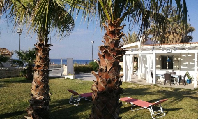 Marzamemi Villa | Beautiful seafront villa in the heart of Marzamemi