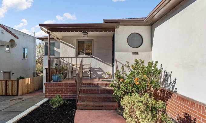 East Richmond House | Beautiful SF Bay Furnished Home near All