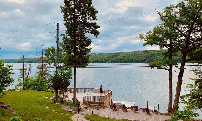 Moravia House | Beautiful Skaneateles Lakefront Home