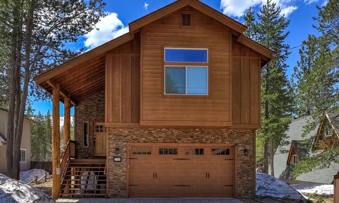 Tahoe Paradise House | Beautiful South Lake Tahoe Home with Great Mountain Views