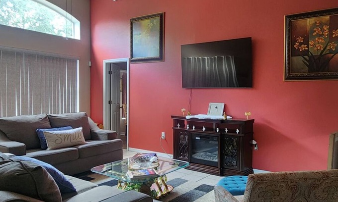 Town 'n' Country House | Beautiful Southbay home in the West Bay Subdivision!