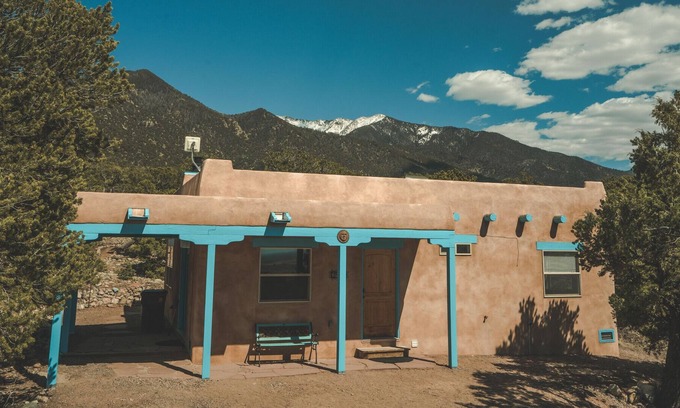 Baca Grande House | Beautiful southwest house with 2 bedrooms at the foot of the Sangre de Cristos