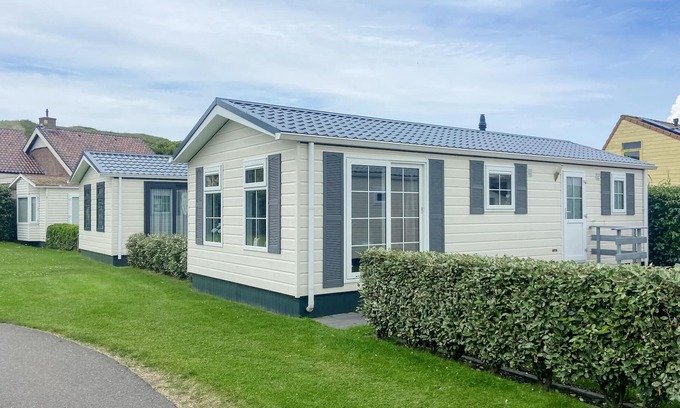 Julianadorp aan zee House | Beautiful (sta)caravan in Julianadorp