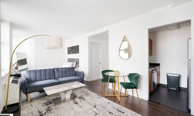 Financial District Apartment | Beautiful Studio Downtown NYC
