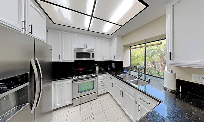 Tierrasanta House | Beautiful Tierrasanta 3 Bedroom, 2 Car Garage