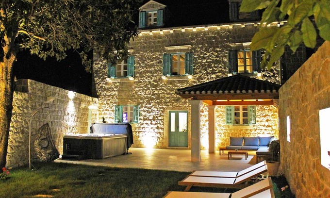 Cavtat Old Town Villa | Beautiful Traditional Dubrovnik Villa | 4 Bedrooms | Villa Cavtat Heritage |.