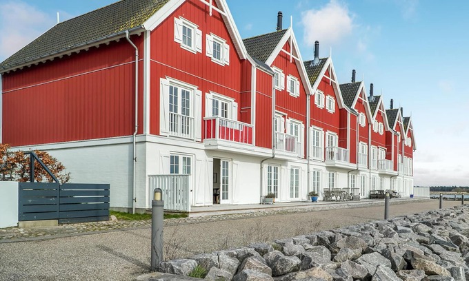 Nykobing Sjaelland Apartment | Beautiful vacation homes with lots of atmosphere right by the old harbor of Nykøbing on Zealand.