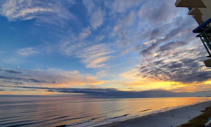 Cherry Grove Beach Condo | Beautiful views await you in this family friendly, quiet resort