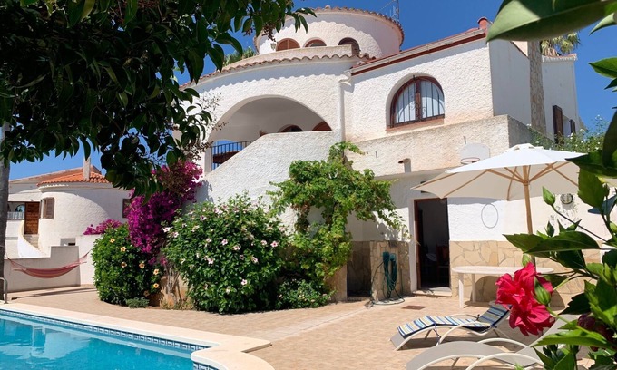 Alcossebre Villa | Beautiful Villa With Private Pool, Mountain and Sea Views. 5 mins walk to beach