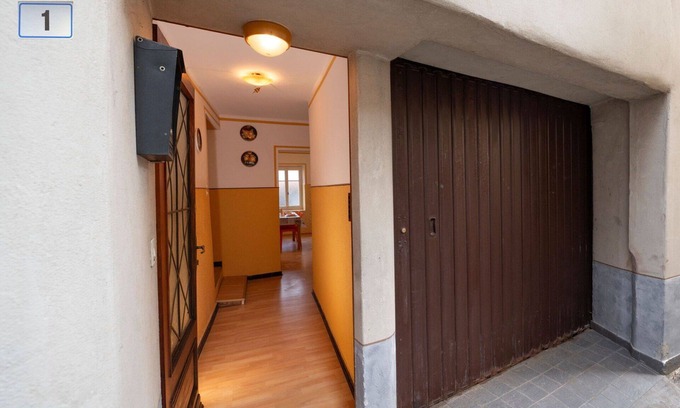 Comero House | Beautiful villa for 4 guests with WIFI, TV, balcony, pets allowed and parking