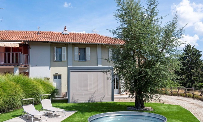 Portacomaro House | Beautiful villa for 4 people with private pool, WIFI, TV, terrace and parking