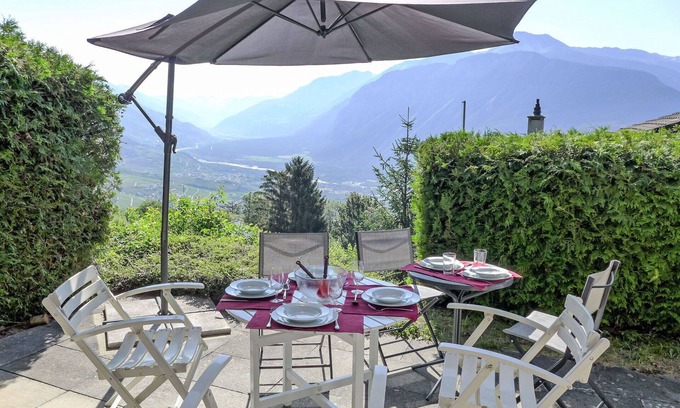 Randogne House | Beautiful villa for 6 people with WIFI, TV, terrace and pets allowed