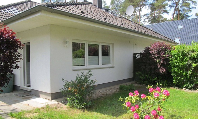Lubmin House | Beautiful villa for 4 guests with WIFI, TV, patio and parking
