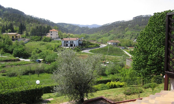 Beverino Villa | BEAUTIFUL VILLA IMMERSED IN THE GREEN TWO STEPS FROM THE CINQUE TERRE
