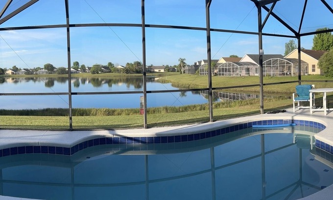 Eagle Pointe South Villa | Beautiful Villa in Kissimmee, Florida with Private Pool & Free Wifi